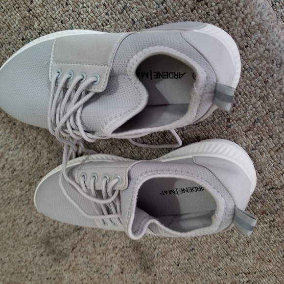 Ardene size 8 - Picture 2 of 5